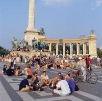 Budapest - Mensen op het Heldenplein